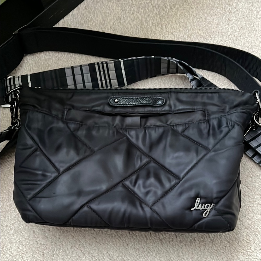 Lug, black quilted back with interchangeable crossbody straps